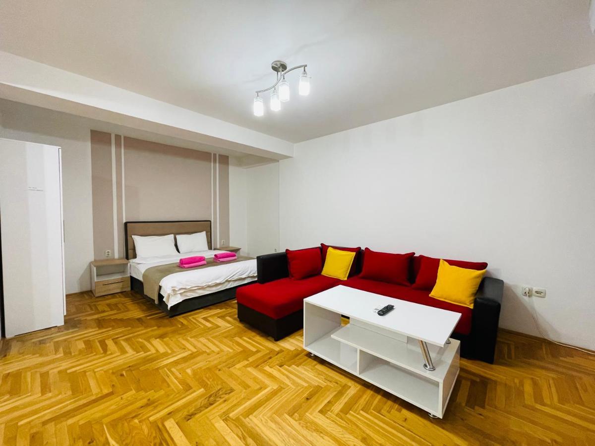 Front Beach Exclusive Apartments Sztruga Kültér fotó