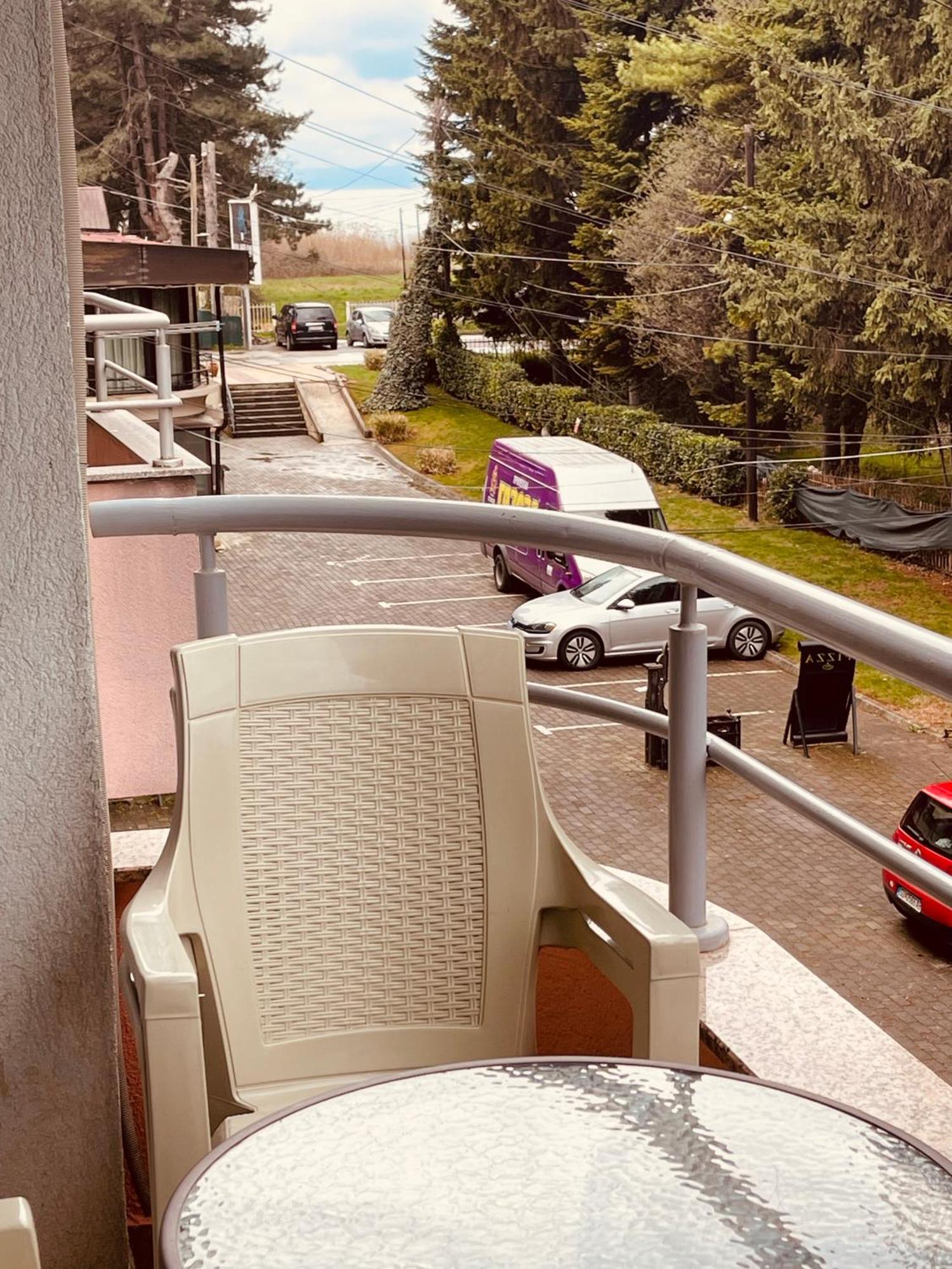 Front Beach Exclusive Apartments Sztruga Kültér fotó